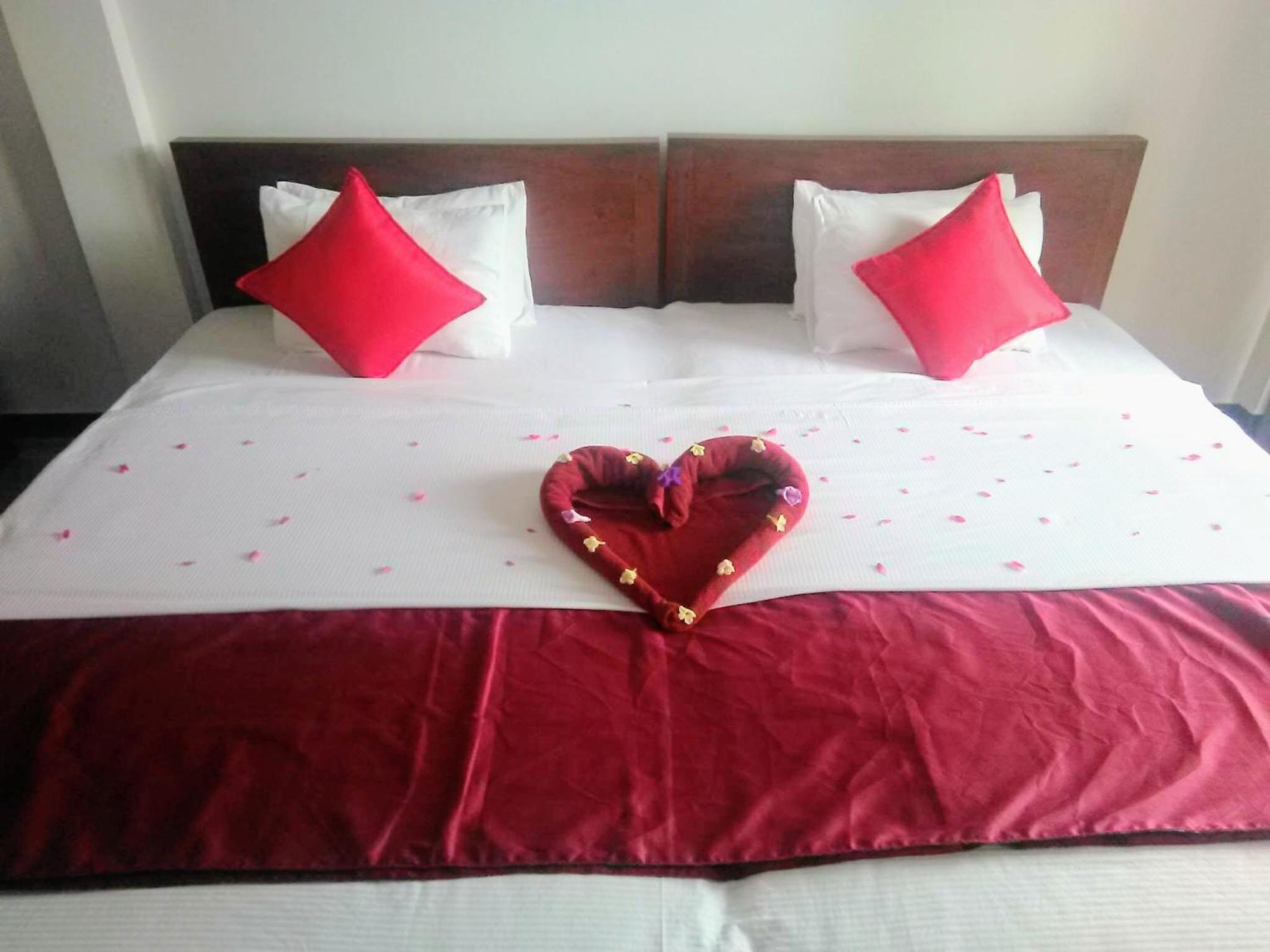 Ocean Breeze Villa Matara Room photo