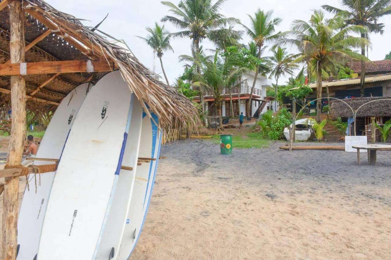 Ocean Breeze Villa Matara Exterior photo