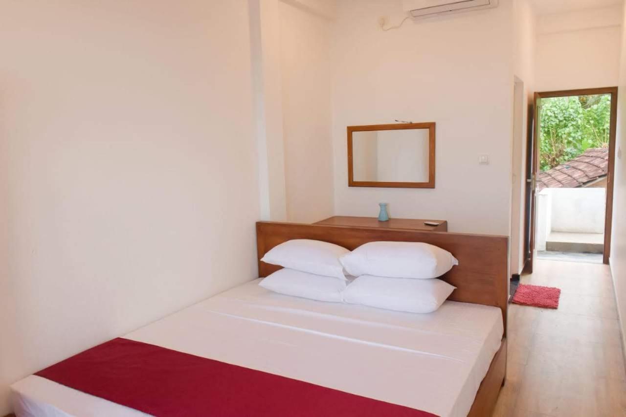 Ocean Breeze Villa Matara Exterior photo