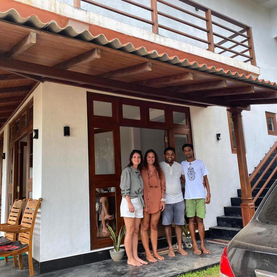Ocean Breeze Villa Matara Exterior photo